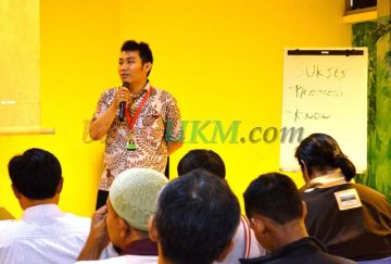 Direktur BisnisUKM Cabang Semarang