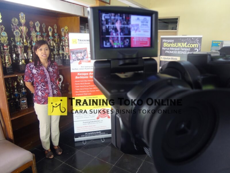peserta training toko online