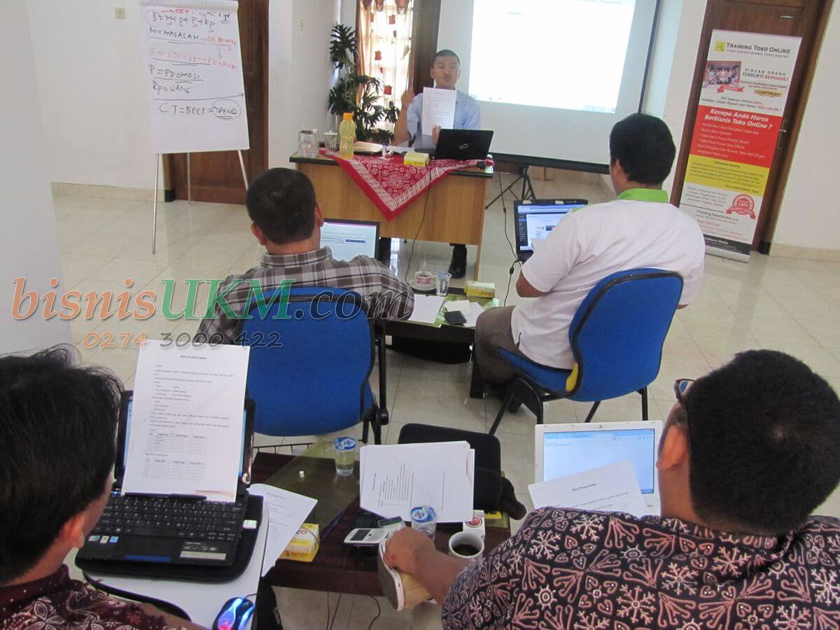 pelatihan toko online bersama bisnisukm.com