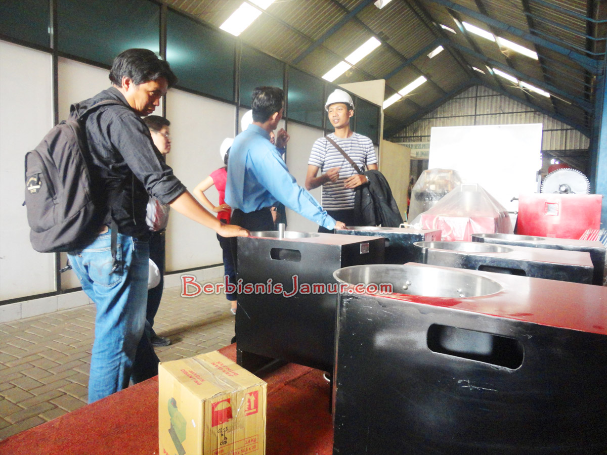 Kunjungan ke Anekamesin.com