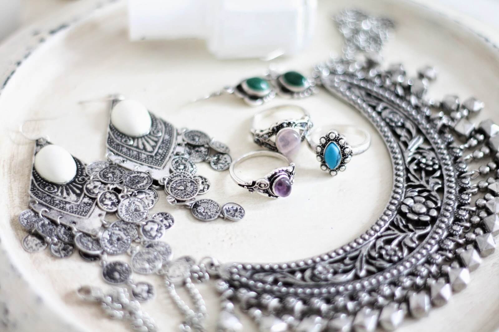 Potensi Bisnis Kerajinan Perhiasan Perak di Pulau Bali