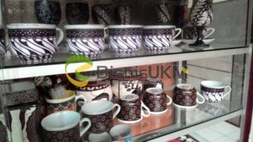 Kerajinan Cangkir Batik