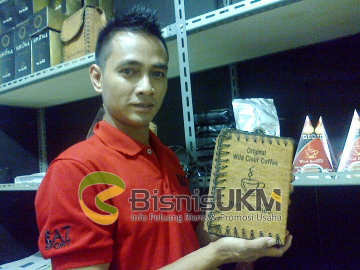 Pengusaha kopi luwak Borneo