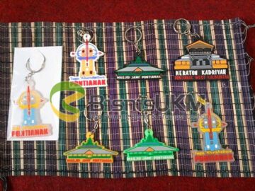 Gantungan kunci khas Pontianak