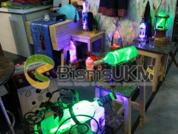 Dari Barang Bekas Jadi Kerajinan Lampu yang Berkelas