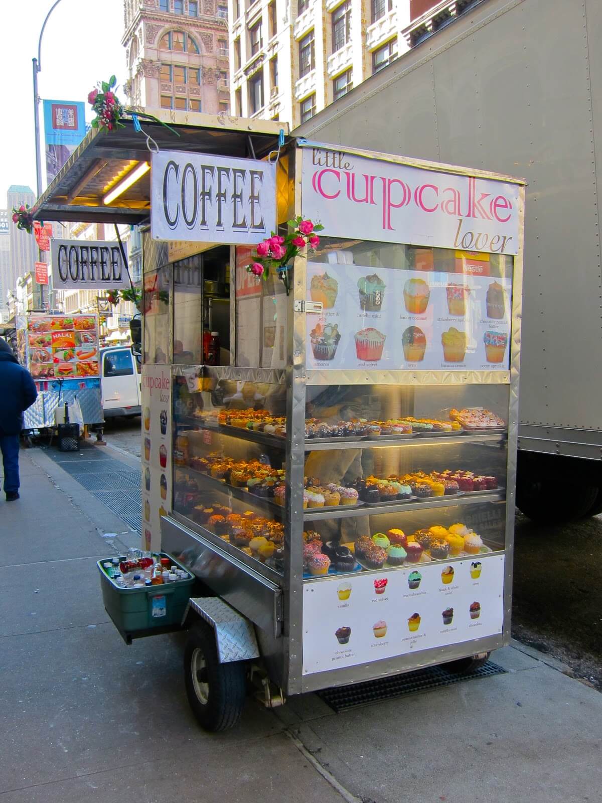 17 Inspirasi Gerobak Unik Buatmu yang Pengen Jualan