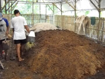 Kurangi Bahan Kimia, Petani Harus Bisa Olah Sampah Jadi Pupuk Organik