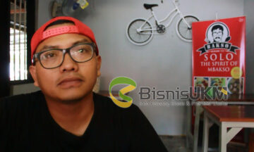 Mamang Tse pelawak kota Solo sekaligus owner warung bakso Mamang Tse