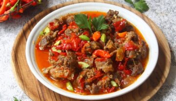bisnis-kuliner-rumahan-oseng-oseng-mercon-pedes-gila
