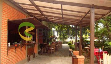 keren-nih-usaha-rumah-makan-di-halaman-rumah