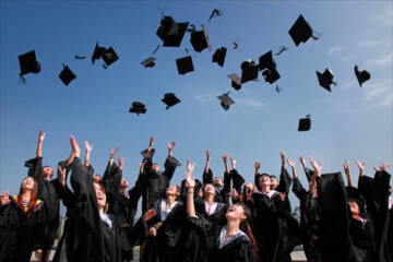 7 Ide Usaha Saat Wisuda Untuk Mahasiswa