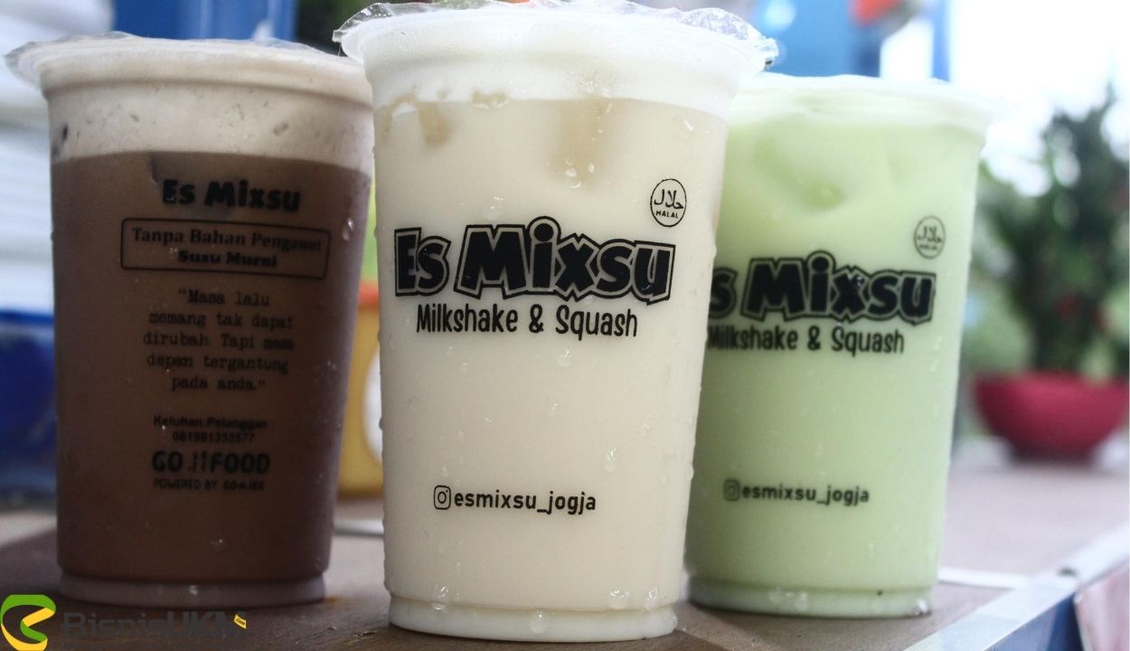 Laris Manis Jualan Minuman Kekinian Pakai Susu Murni Dan Buah Asli